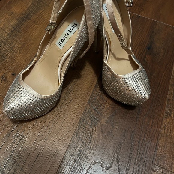 Steve Madden pumps - Picture 4 of 4